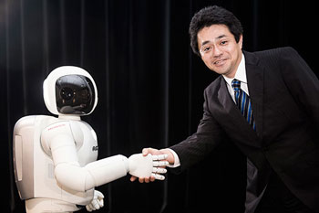 ASIMO˵ߡSatoshi Shigemi